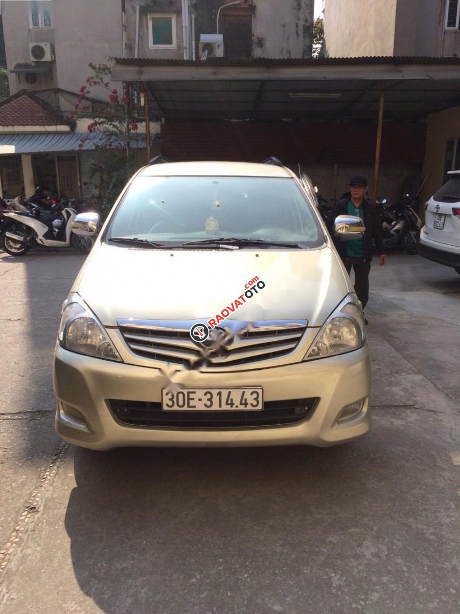 Bán ô tô Toyota Innova G đời 2010, chính chủ-0