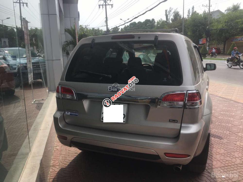 Cần bán xe Ford Escape sản xuất 2011 màu hồng phấn, giá 479 triệu bán trả góp-1