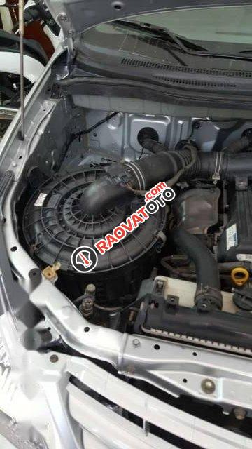 Bán gấp Toyota Innova đời 2010, màu bạc chính chủ, 380 triệu-3