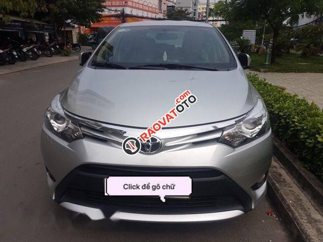 Bán xe Toyota Vios AT 2017, màu bạc số tự động-0