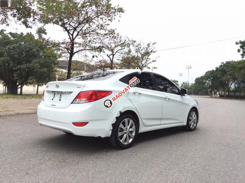 Bán Hyundai Accent 1.6AT GDi sản xuất 2011, màu trắng, nhập khẩu-3