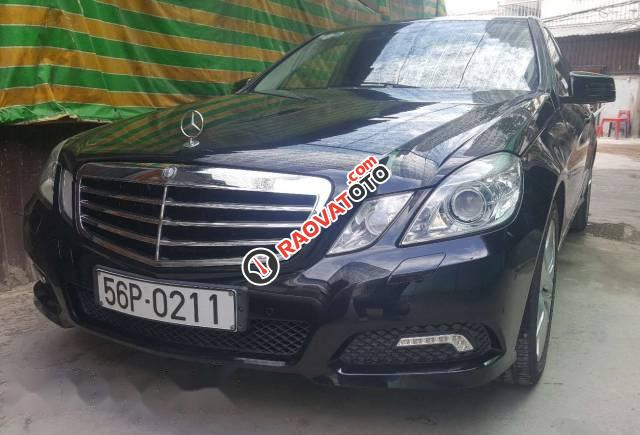 Bán Mercedes E250 đời 2009, màu đen như mới-0