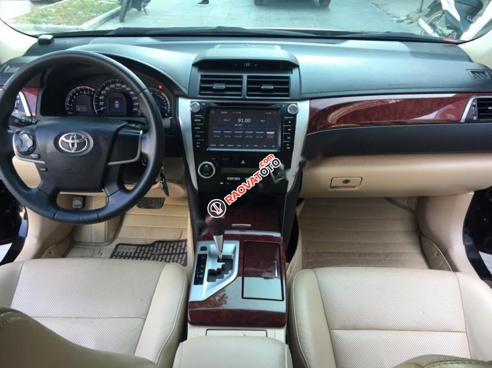 Bán Toyota Camry 2.5G đời 2012, màu đen số tự động, giá 790tr-7