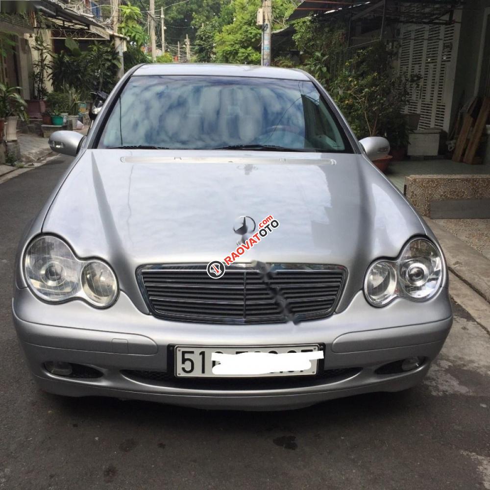 Bán Mercedes C180 Kompressor đời 2004, màu bạc chính chủ, giá chỉ 240 triệu-1