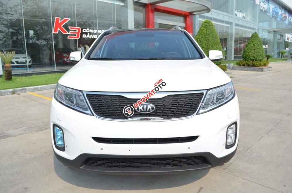 Bán ô tô Kia Sorento GAT 2017, màu trắng, giá 789tr-0