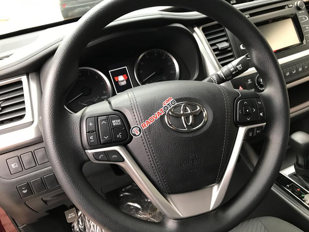 Bán Toyota Highlander LE 2017, xuất Mỹ, màu đỏ mận - LH 0904927272-6