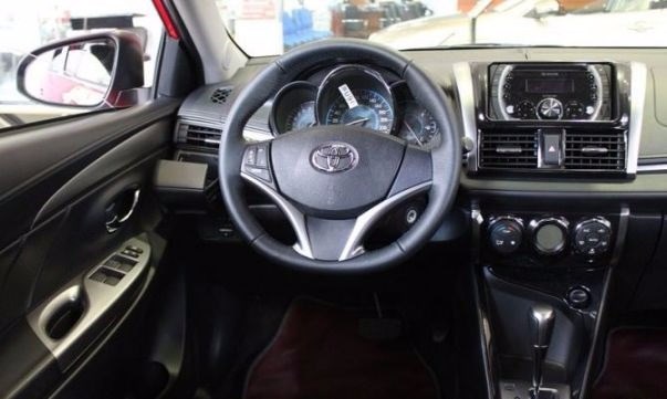 Bán ô tô Toyota Vios 1.5G đời 2017, màu bạc, nhập khẩu, giá tốt-0