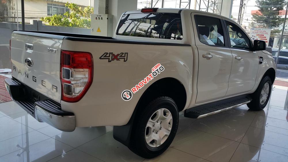 Bán ô tô Ford Ranger XLT 4x4 MT mới tại Hòa Bình, màu trắng, nhập khẩu giá cả cạnh tranh-2