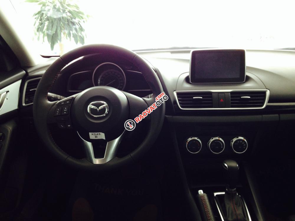 Bán xe Mazda 3 SD - giá xe mới nhất năm 2017 tại Mazda Long Biên, giá tốt-4