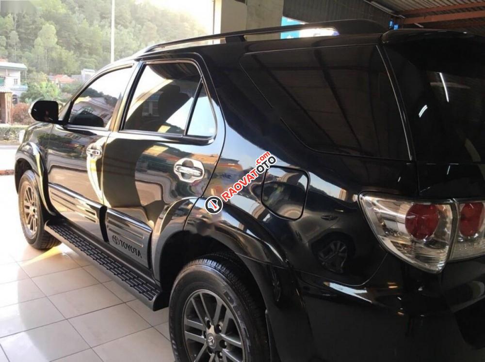 Bán Toyota Fortuner 2014, màu đen số tự động, giá cạnh tranh-5