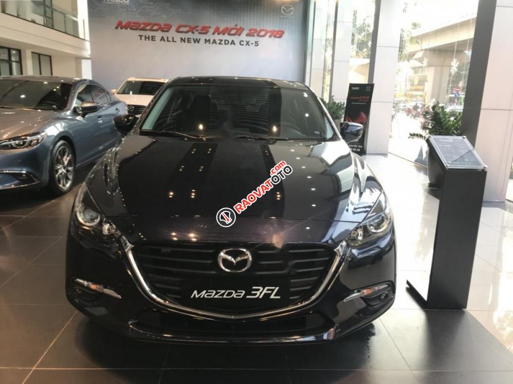 Bán ô tô Mazda 3 1.5L Facelift đời 2017, màu xanh lam-1