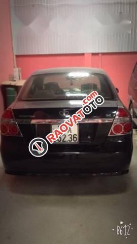 Bán gấp Daewoo Gentra đời 2010, màu đen, giá chỉ 200 triệu-1