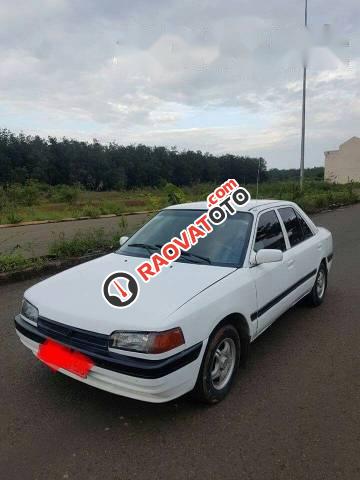 Bán Mazda 323 đời 1996, màu trắng-1