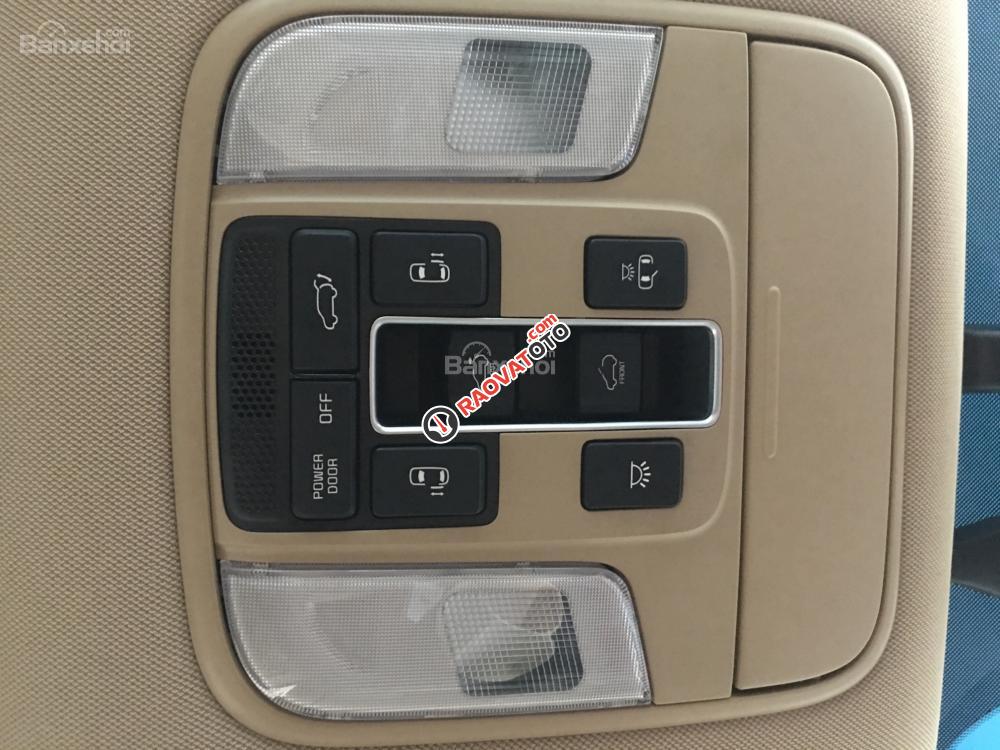 Kia Giải Phóng - Bán xe Kia Sedona, Lh: 00989116855 để biết thêm thông tin về xe và ưu đãi-0
