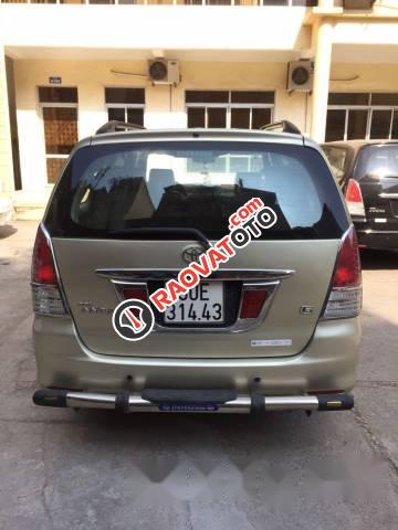 Bán xe Toyota Innova đời 2010, màu bạc chính chủ, giá chỉ 450 triệu-2