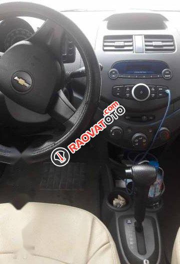 Bán Chevrolet Spark van đời 2011, màu trắng-2