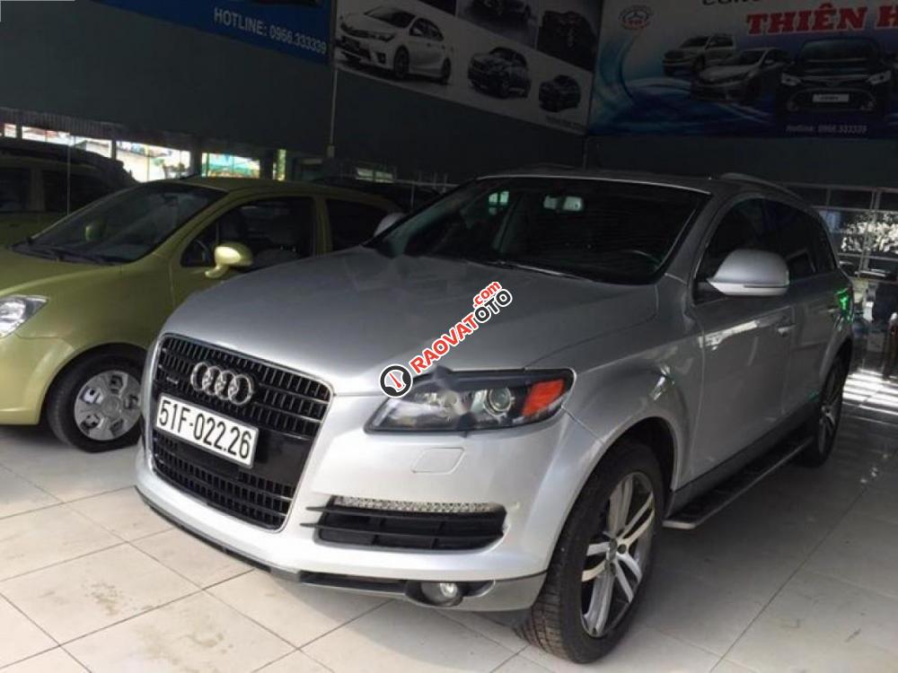 Bán ô tô Audi Q7 4.2AT đời 2007, màu bạc, nhập khẩu nguyên chiếc-0