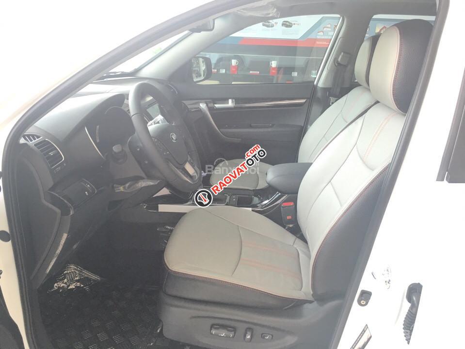 Kia Sorento máy dầu, phiên bản mới nhất 2017, cao cấp nhất, có xe giao ngay-4