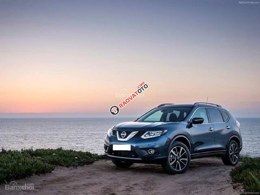 Bán ô tô Nissan X- Trail 2.0 SL đời 2017, màu xanh, khuyến mại phụ kiện và tiền mặt-1