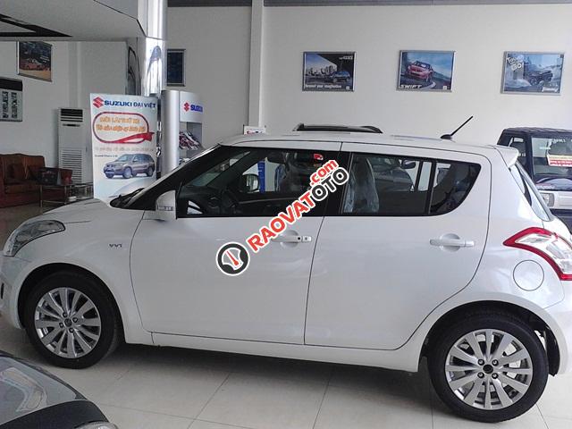 Bán ô tô Suzuki Swift đời 2017, trả góp 80%-1