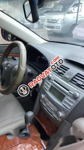 Bán Toyota Camry 2.4G đời 2008, màu đen số tự động, 540tr-0
