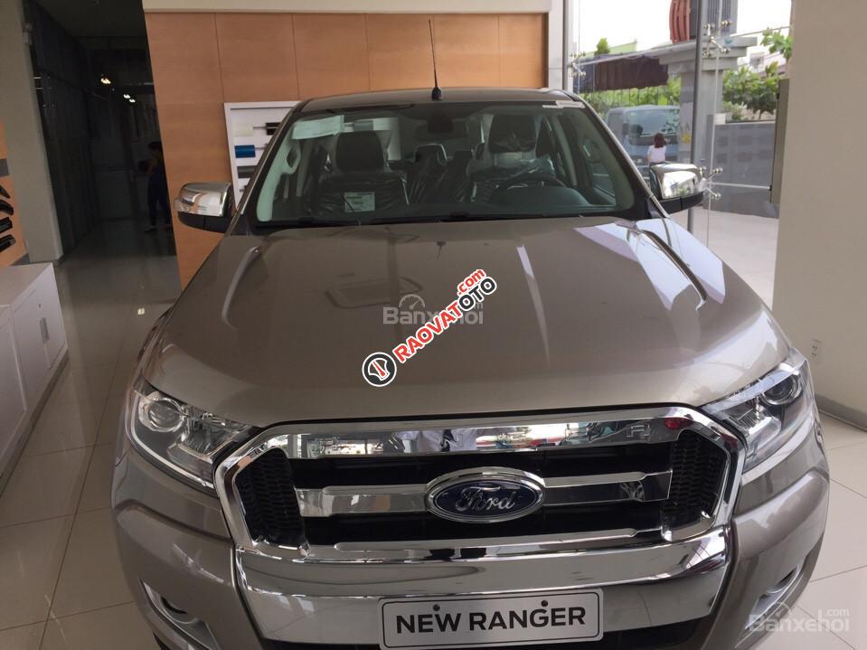 Bán Ford Ranger XLT đời 2017, khuyến mãi nhiều-4