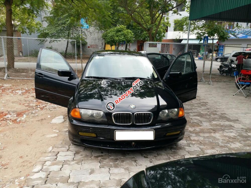 Cần bán xe BMW 323i đời 2000 màu đen, 135 triệu nhập khẩu-4