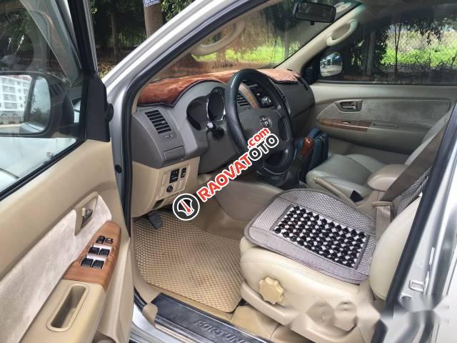 Bán Toyota Fortuner 2.5 MT đời 2009, màu bạc số sàn-0