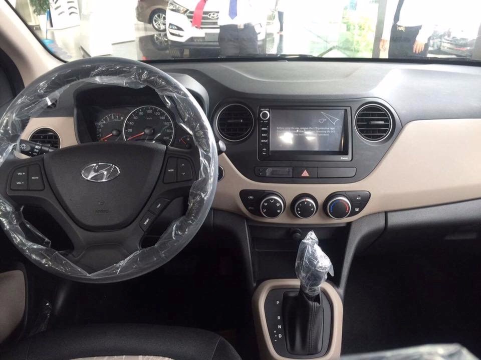 Cần bán xe Hyundai Grand i10 2017, màu trắng, nhập khẩu chính hãng-3