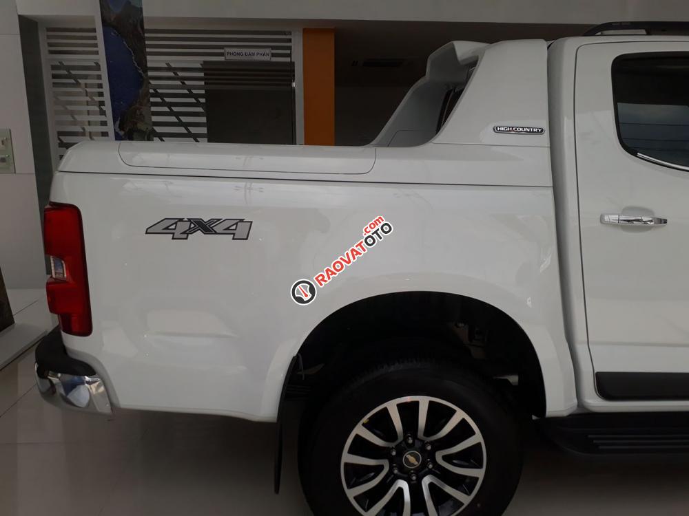 Bán tải Chevrolet Colorado mới, hỗ trợ ngân hàng 90% toàn quốc, giảm giá ngay khi liên hệ-1