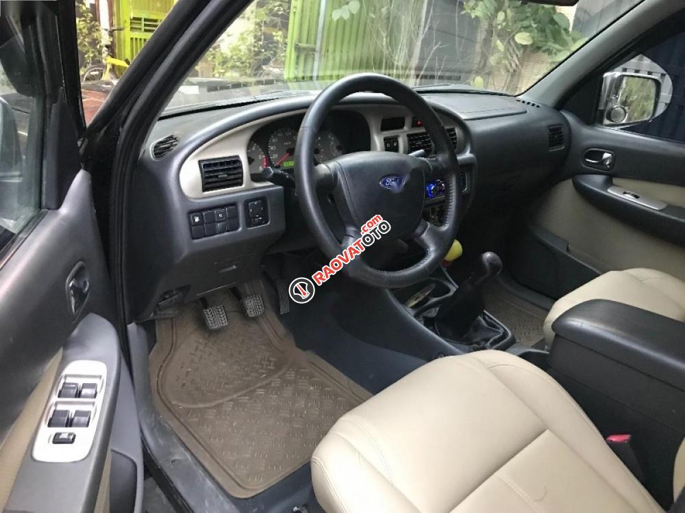 Bán xe Ford Everest 2007, màu đen còn mới-8