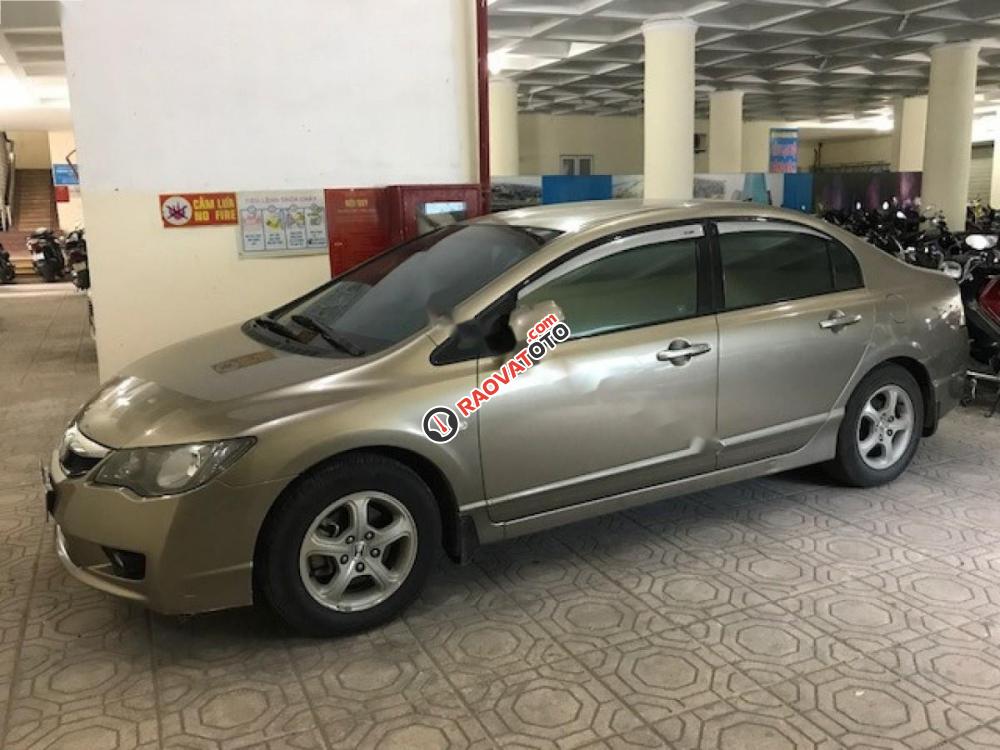 Cần bán lại xe Honda Civic 1.8AT 2009, màu vàng, giá tốt-3