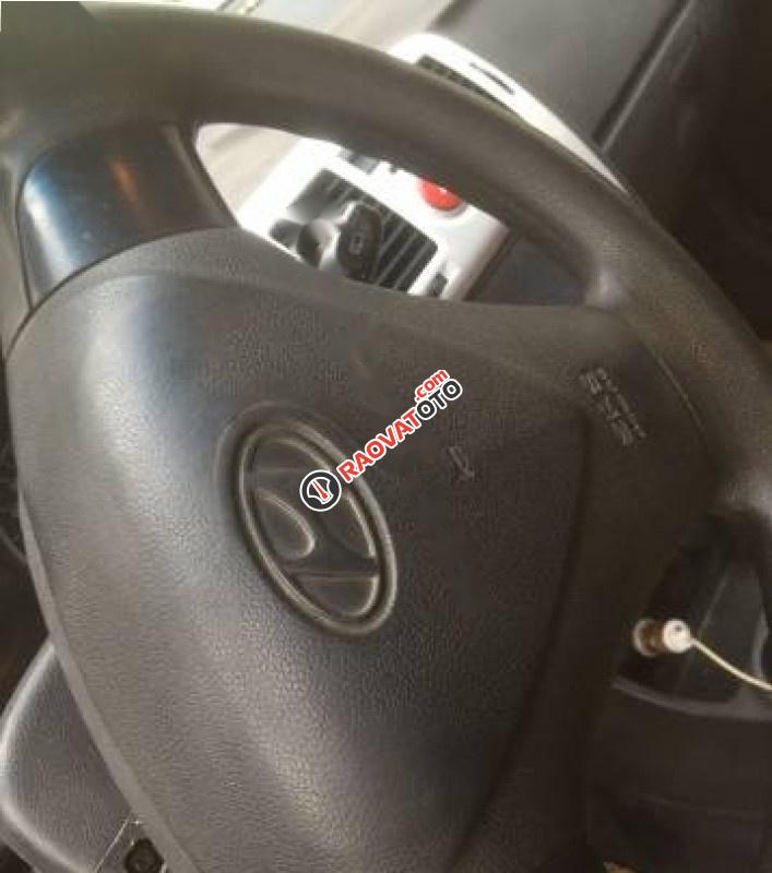 Cần bán lại xe Hyundai Getz đời 2010, màu bạc, nhập khẩu-2