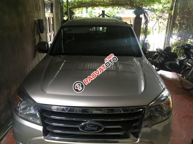 Cần bán gấp Ford Everest đời 2010, 530tr-2