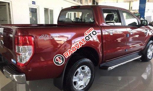 Bán Ford Ranger XLT màu đỏ mận, màu mới giá siêu hấp dẫn-2