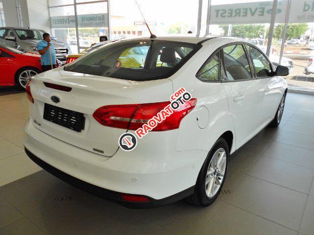 Liên hệ: 0908869497 - Bán Ford Focus Trend 2018 - hỗ trợ trả góp đến 80%-16