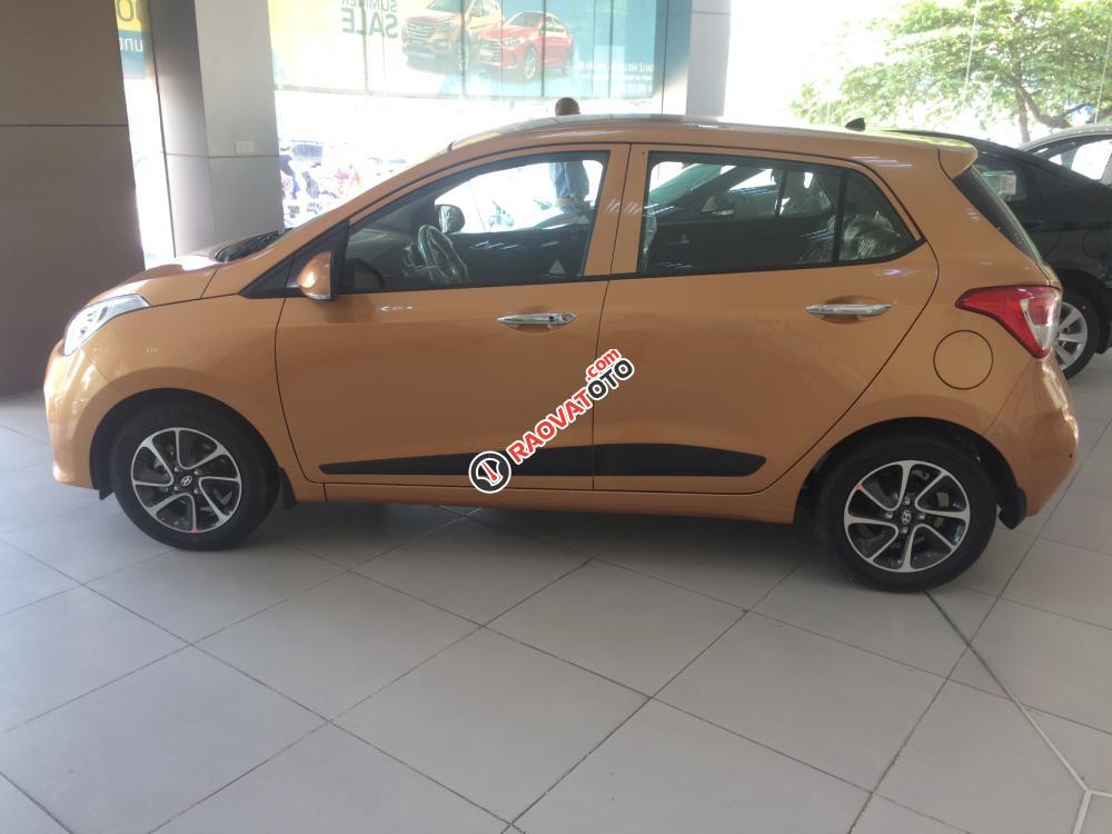 Bán Hyundai Grand i10 CKD 2018 vàng cam, giá nét giao ngay, khuyến mãi đầy đủ-6