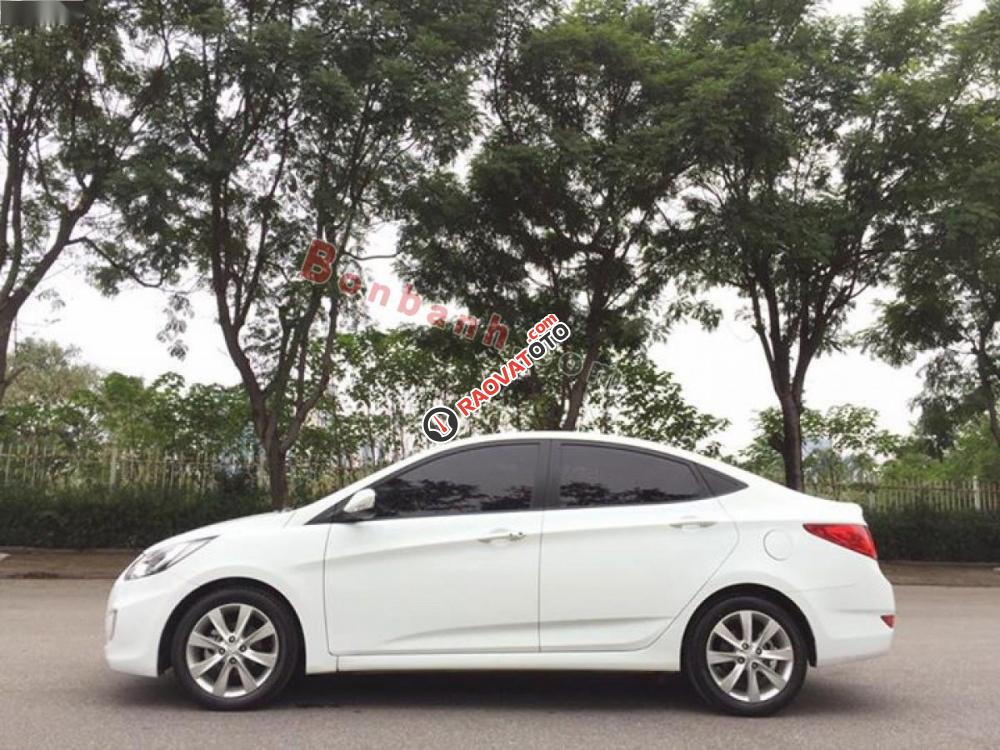 Bán Hyundai Accent 1.6AT GDi sản xuất 2011, màu trắng, nhập khẩu-5