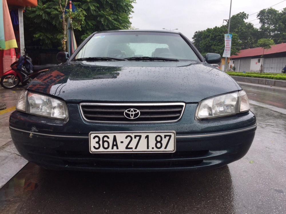 Cần bán xe Toyota Camry đời 2001, xe nhập-2