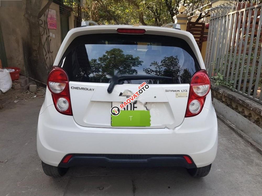 Bán Chevrolet Spark 1.0AT đời 2013, màu trắng chính chủ, giá chỉ 275 triệu-2