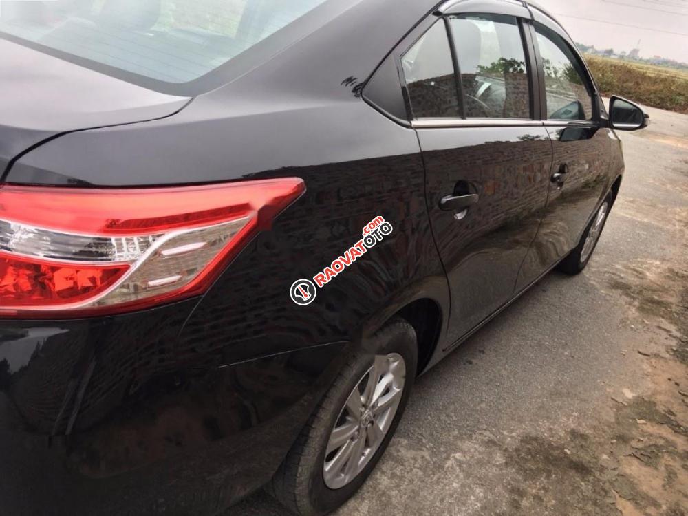 Cần bán lại xe Toyota Vios 1.5E 2014, màu đen chính chủ-9