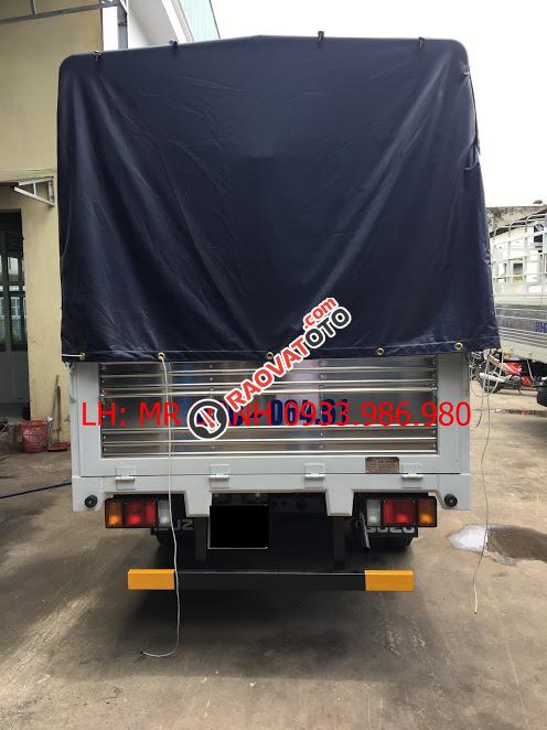 Bán xe tải 2,5 tấn Isuzu giá rẻ tại Sài Gòn-0