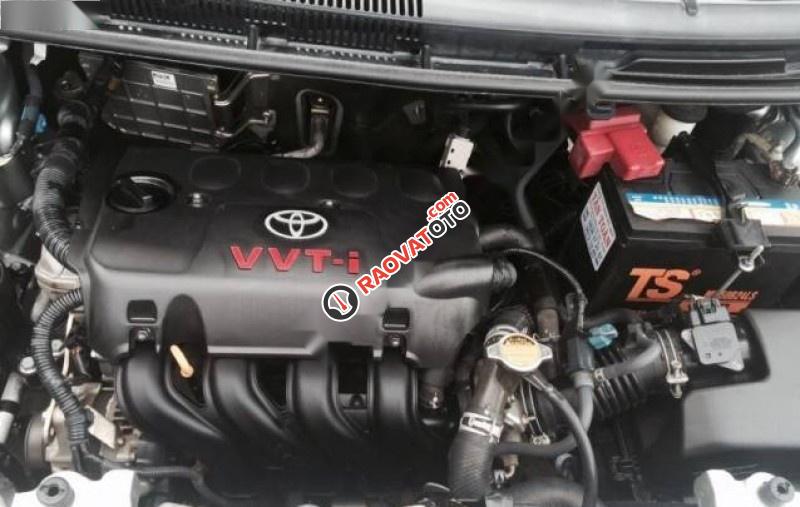 Cần bán xe Toyota Vios 1.5G đời 2011, màu bạc số tự động-3