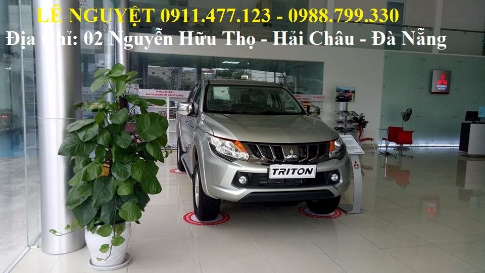 Cần bán Mitsubishi Triton đời 2017, màu bạc, xe nhập-4