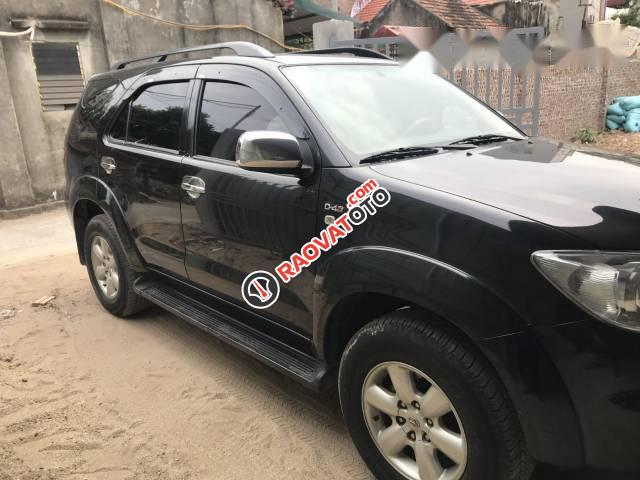 Bán ô tô Toyota Fortuner năm 2010, màu đen số sàn-3