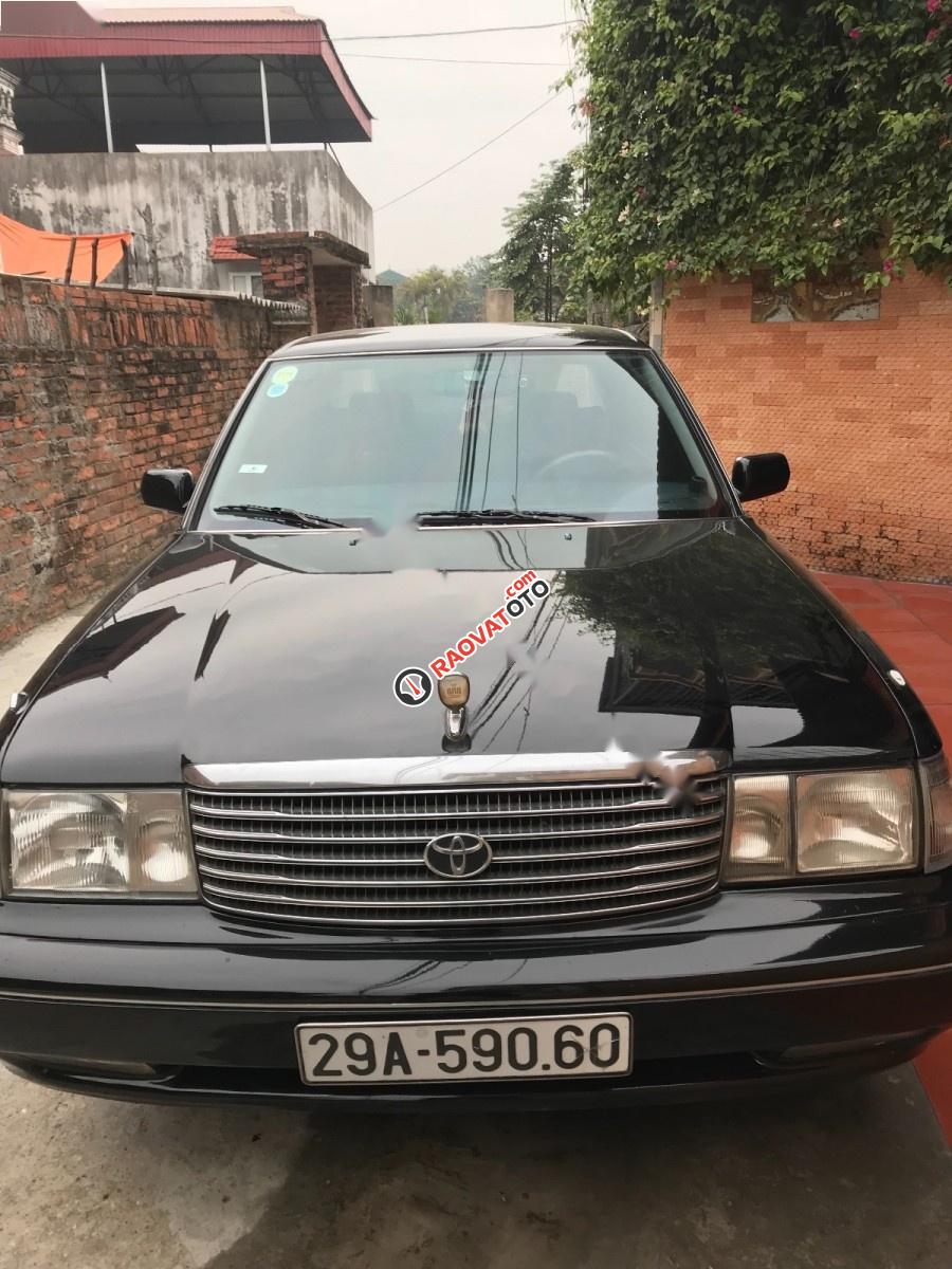 Cần bán lại xe Toyota Crown 3.0 MT đời 1993, màu đen, nhập khẩu, 175tr-0