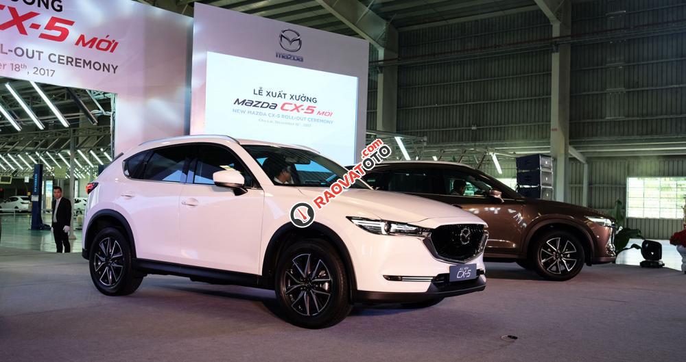 Cần bán Mazda CX 5 2.0 2WD new năm 2018, màu trắng-0