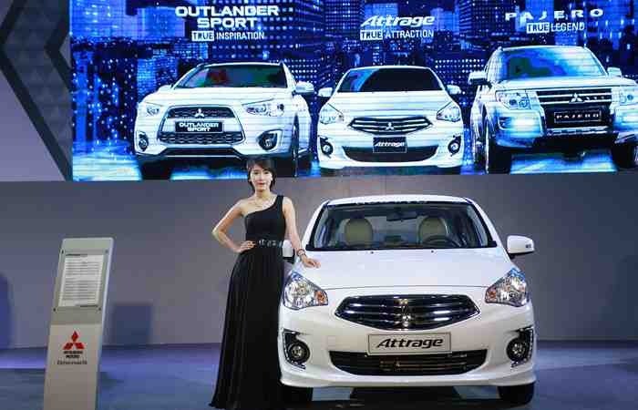 Bán Mitsubishi Attrage 2017, màu trắng, nhập khẩu chính hãng-1