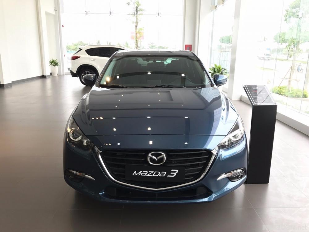 Bán xe Mazda 3 đời 2017, giá 650tr-0