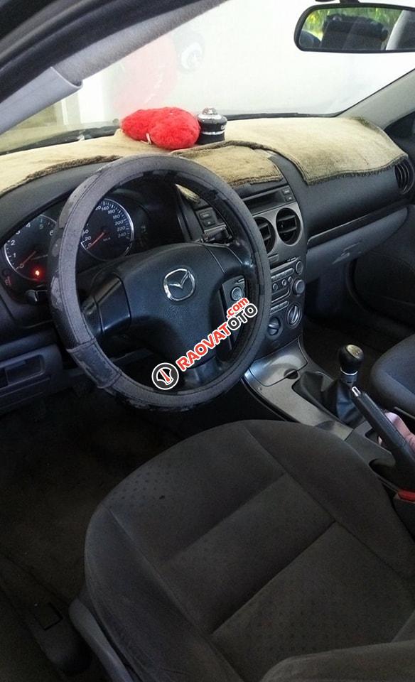 Cần bán Mazda 6 đời 2004, màu đen, 280 triệu-0